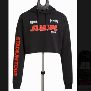 Justin Bieber x H&M Stadium Tour Cropped Hoodie Black Red Graphic Sz M